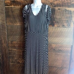 Lane Bryant cold shoulder midi dress Size 18/20